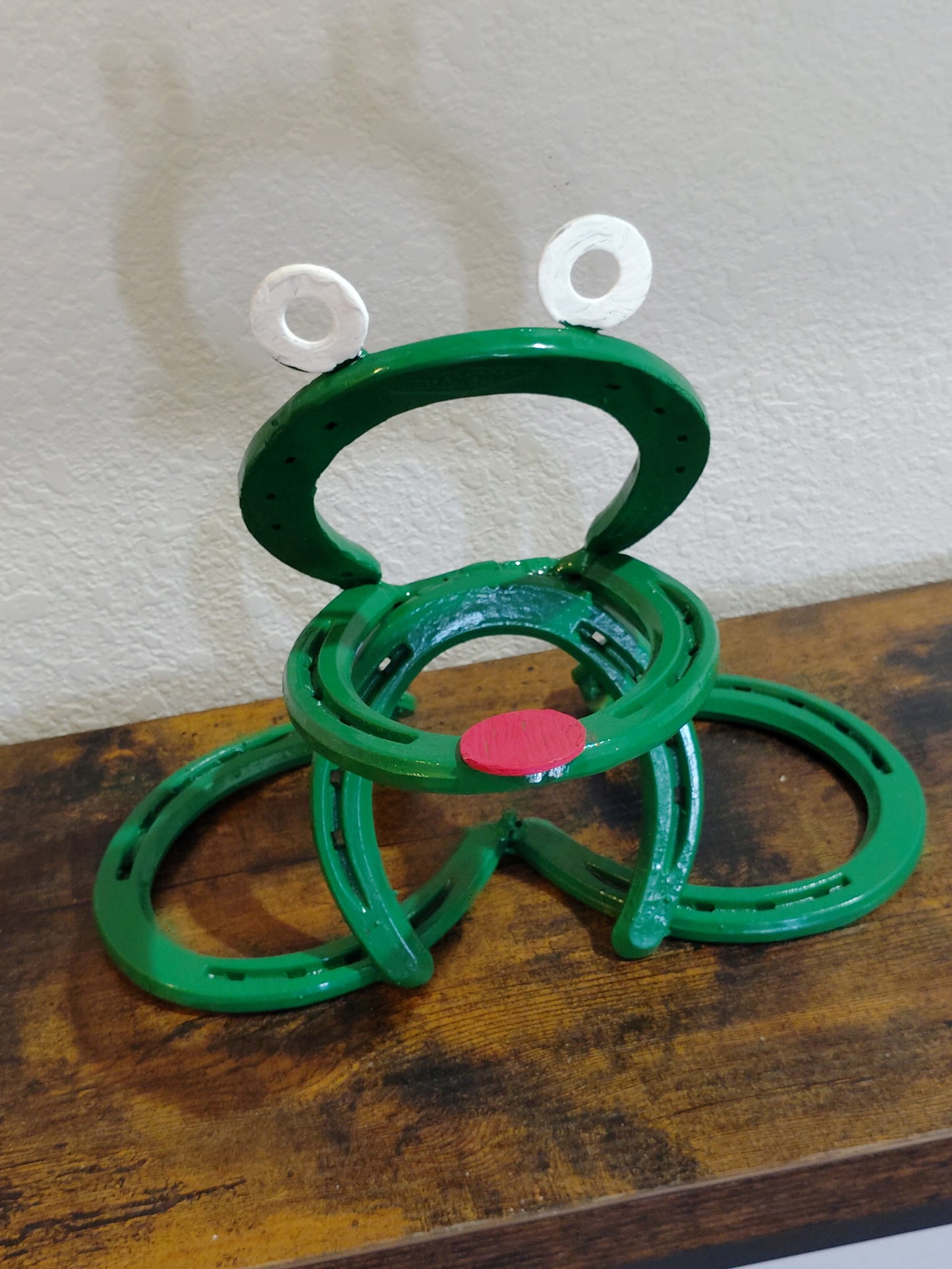 Horseshoe Frog Garden Decor