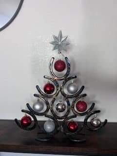 Horseshoe Lucky Christmas Xmas Tree / 4 Tier