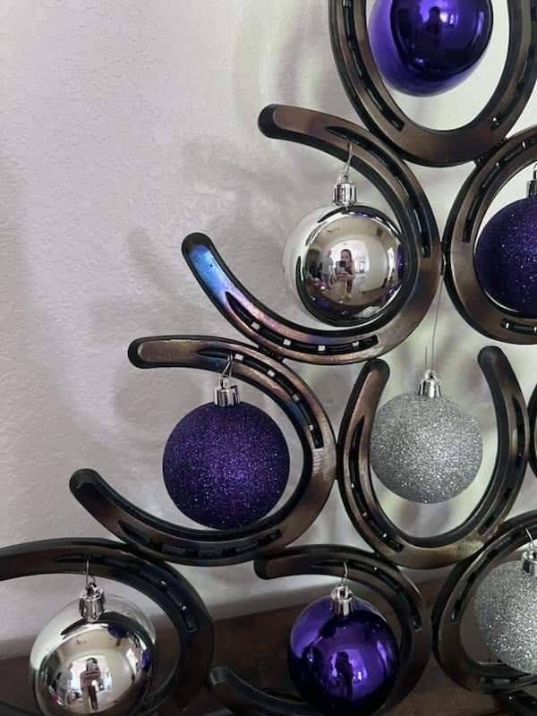 Horseshoe Lucky Christmas Xmas Tree / 4 Tier