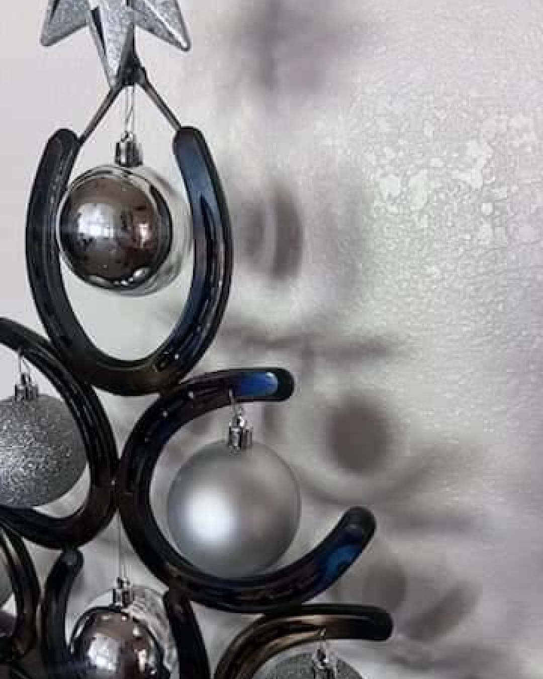 Horseshoe Lucky Christmas Xmas Tree 3 Tier