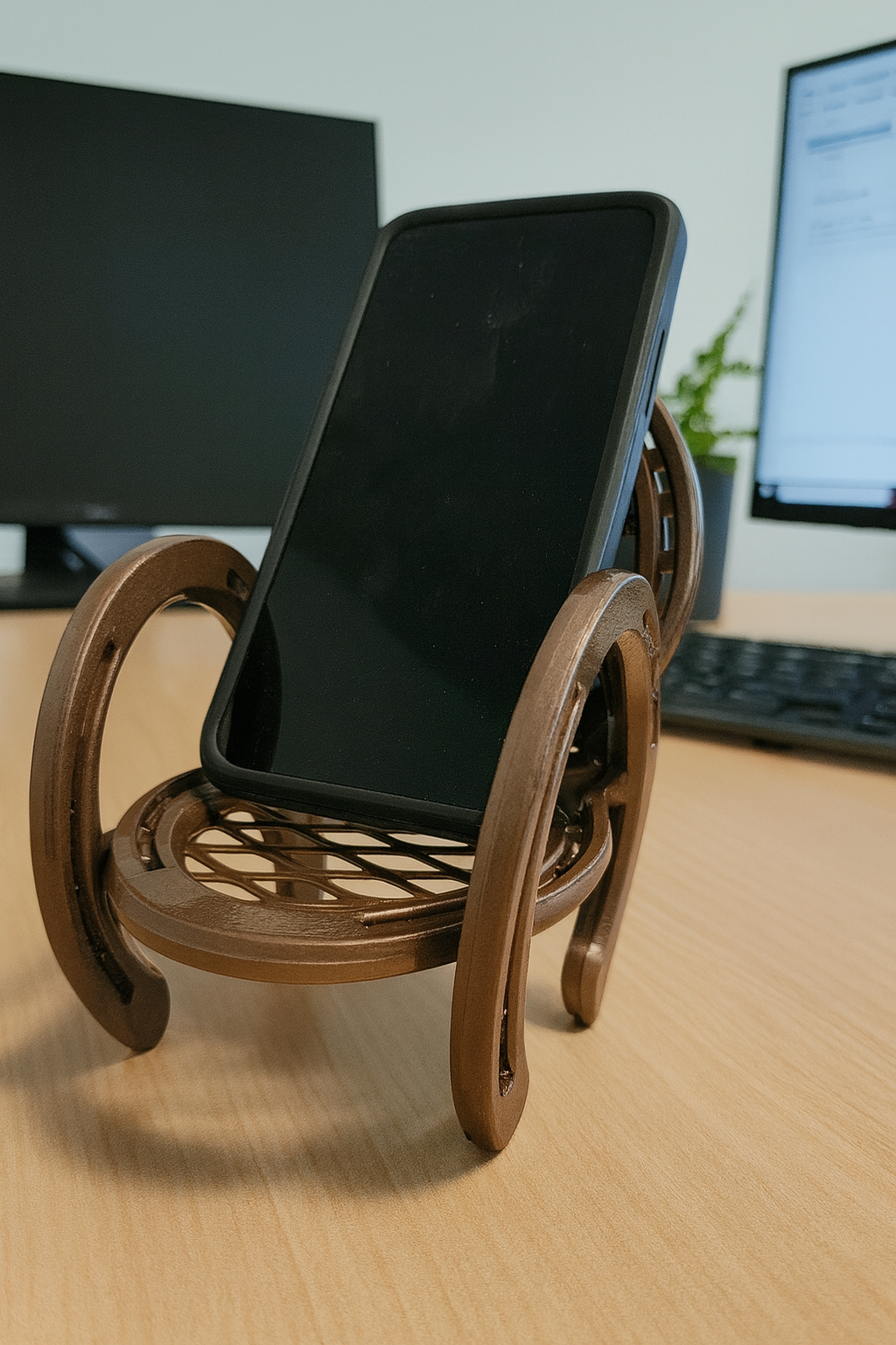 Horseshoe Chair plant stand / Candle holder / cell phone holder