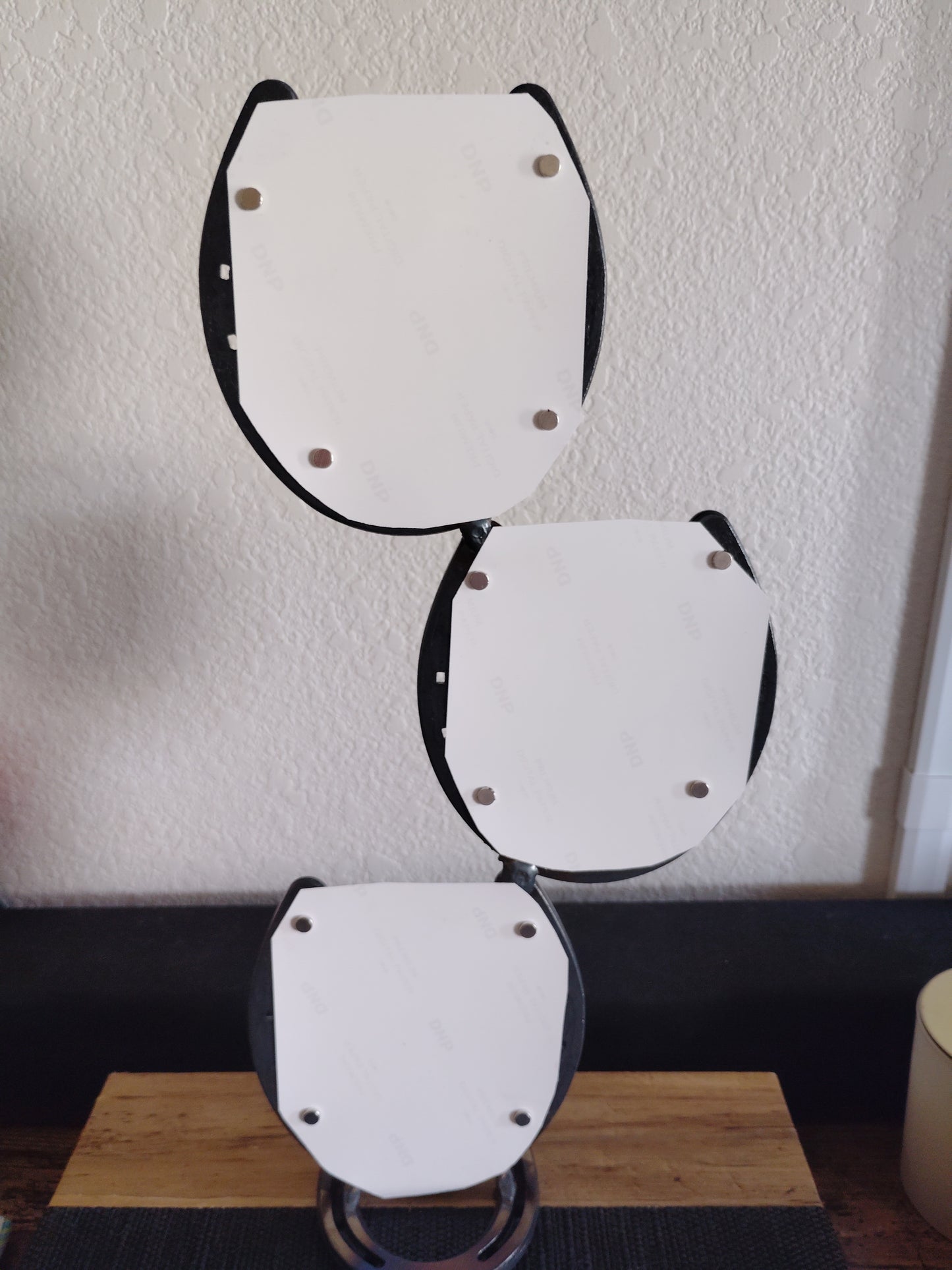 Horseshoe Picture Frame - ( 3 picture vertical version)