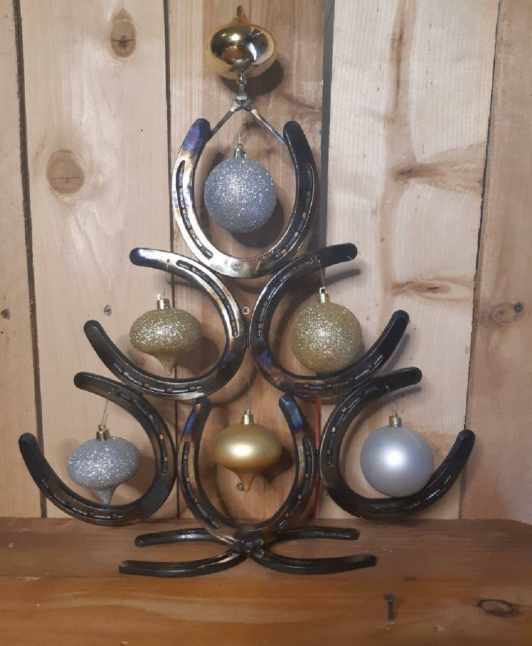 Horseshoe Lucky Christmas Xmas Tree 3 Tier