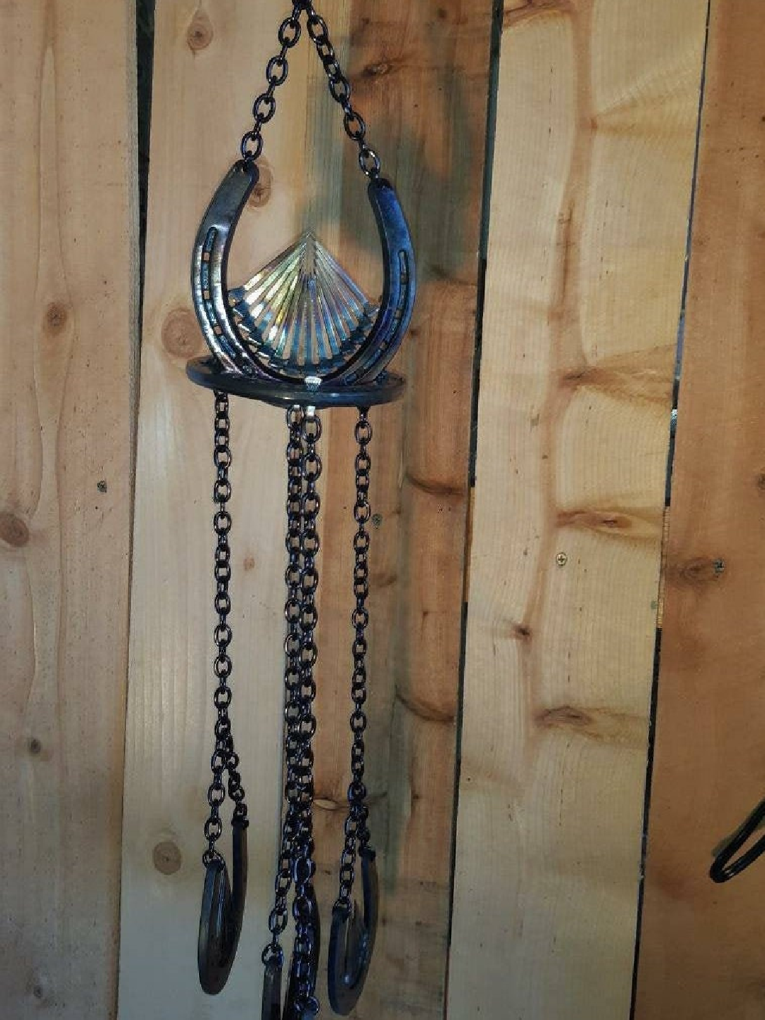 Horseshoe Hanging Wind "Unchime" accented with Horseshoe Nails